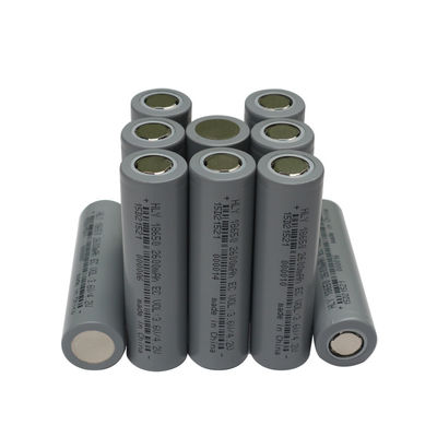 Baterai Sel Daya Tinggi 3,6 Volt Li Ion 2600mah 18650 Untuk Penyimpanan Energi