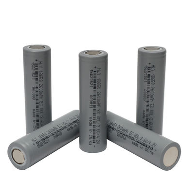 Baterai Lithium 3.6 V Silinder 18650 2600mAh Baterai Senter Isi Ulang