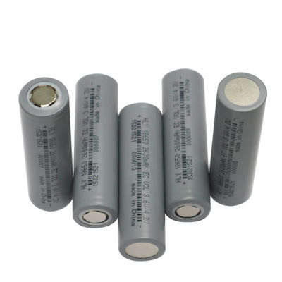 Baterai Sel Daya Tinggi 3,6 Volt Li Ion 2600mah 18650 Untuk Penyimpanan Energi